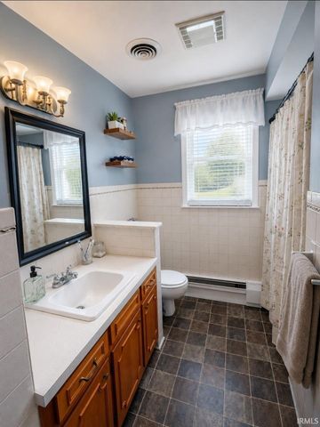 1127 N Canal Street, Mount Vernon, IN 47620