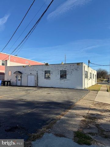 1911 BRUNSWICK AVE, Trenton, NJ 08648