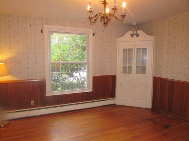 21 Shady Lane, Attleboro, MA 02703