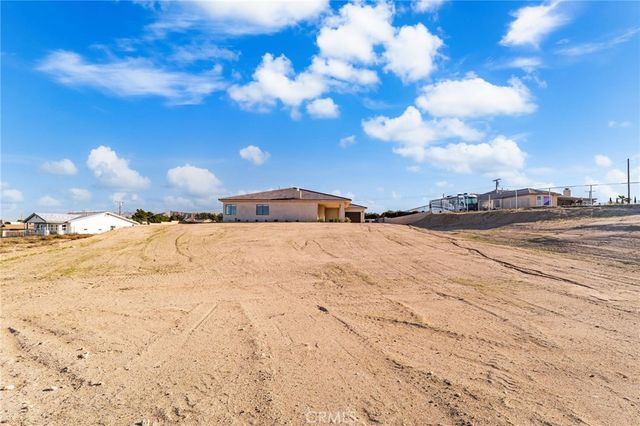 17840 Talisman Street, Hesperia, CA 92345