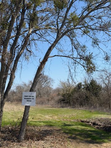 5697 County Road 410, Alvarado, TX 76009