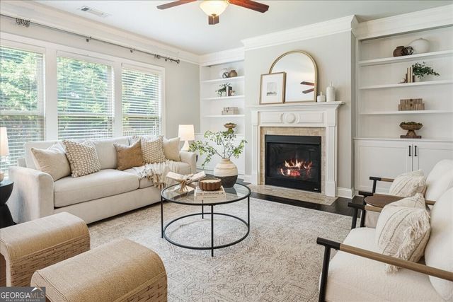 1305 Roswell Manor Circle, Roswell, GA 30076