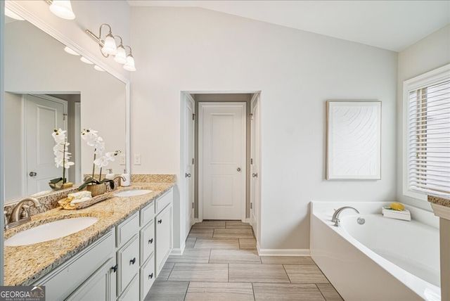 1305 Roswell Manor Circle, Roswell, GA 30076