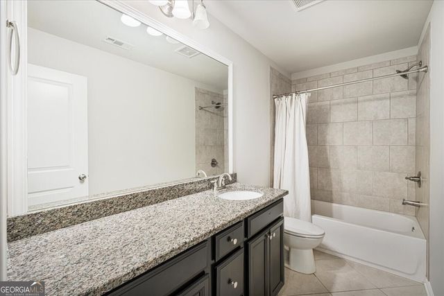 1305 Roswell Manor Circle, Roswell, GA 30076