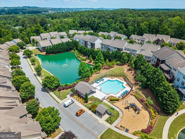 1305 Roswell Manor Circle, Roswell, GA 30076