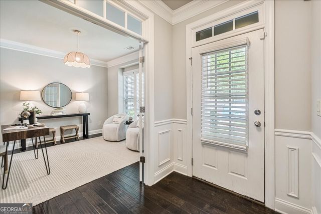 1305 Roswell Manor Circle, Roswell, GA 30076