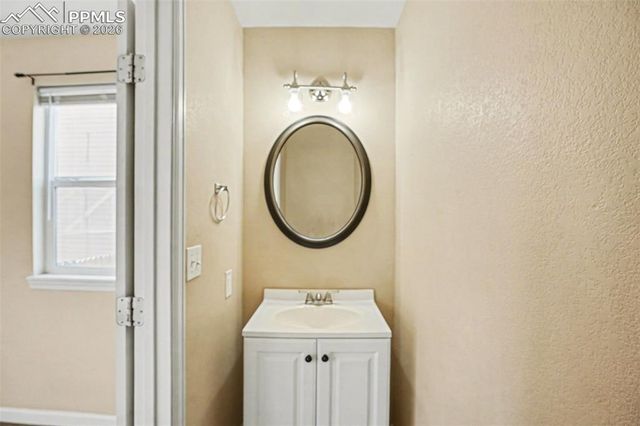 4755 Spacewalk Way, Colorado Springs, CO 80916