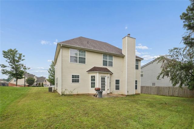 439 Lake Ridge Lane, Fairburn, GA 30213