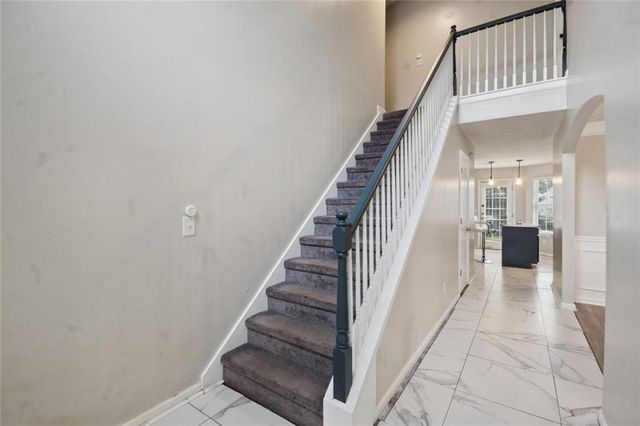 439 Lake Ridge Lane, Fairburn, GA 30213