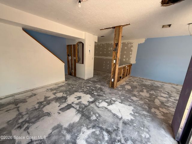 1490 Sheafe Avenue NE 102, Palm Bay, FL 32905