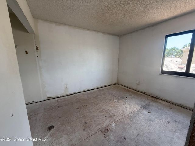 1490 Sheafe Avenue NE 102, Palm Bay, FL 32905