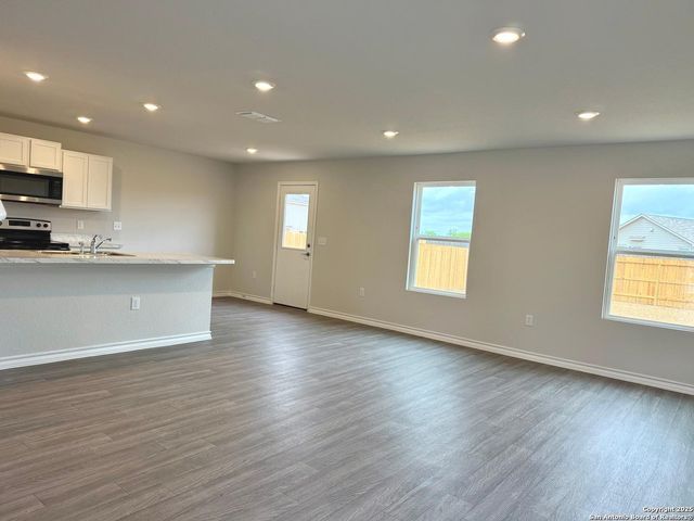 12919 Lorena Ochoa, San Antonio, TX 78221