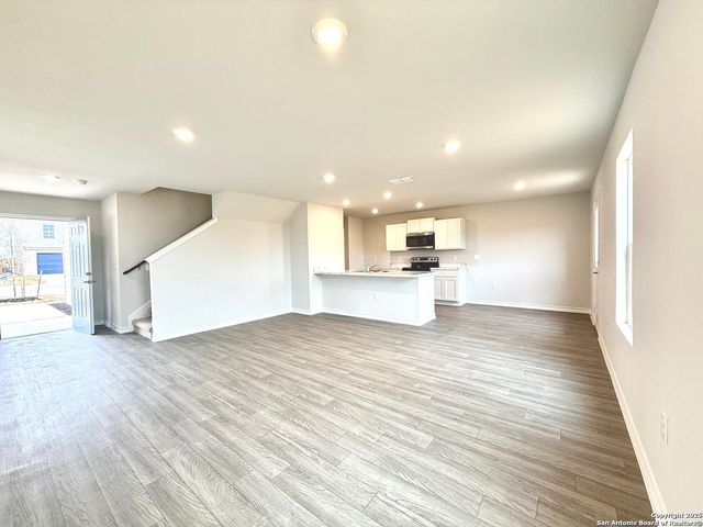 12919 Lorena Ochoa, San Antonio, TX 78221