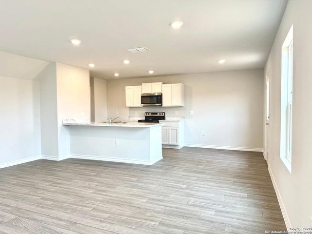 12919 Lorena Ochoa, San Antonio, TX 78221