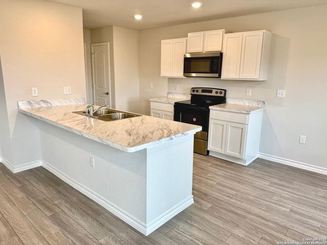12919 Lorena Ochoa, San Antonio, TX 78221