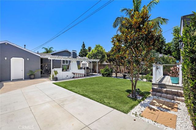 813 E Chestnut, Santa Ana, CA 92701