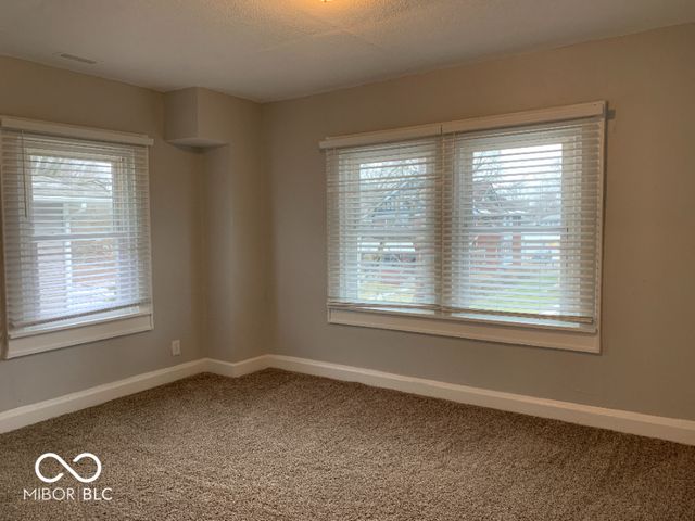 3329 Carrollton Avenue, Indianapolis, IN 46205