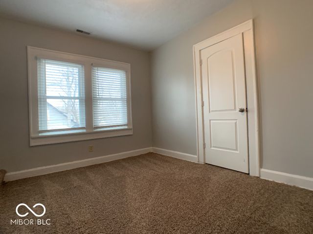 3329 Carrollton Avenue, Indianapolis, IN 46205