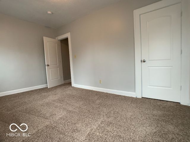 3329 Carrollton Avenue, Indianapolis, IN 46205