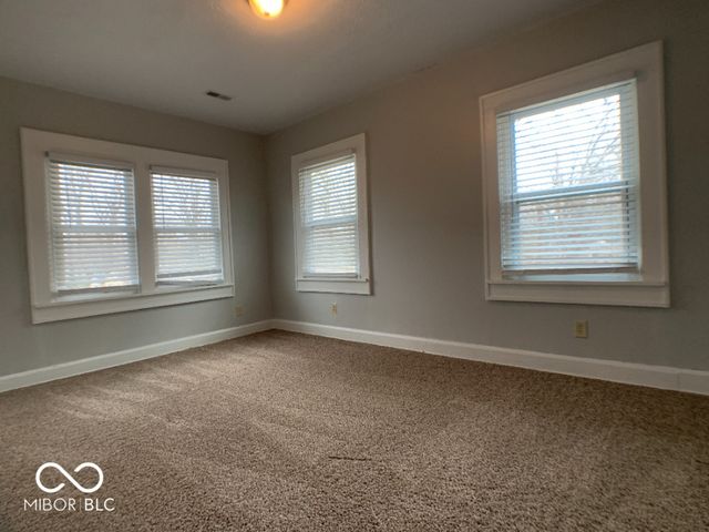 3329 Carrollton Avenue, Indianapolis, IN 46205