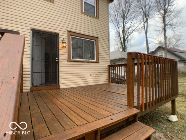 3329 Carrollton Avenue, Indianapolis, IN 46205