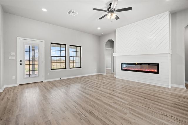 12706 County Road 1394, Sinton, TX 78387