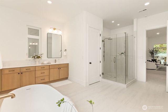 40440 306th Avenue SE, Enumclaw, WA 98022