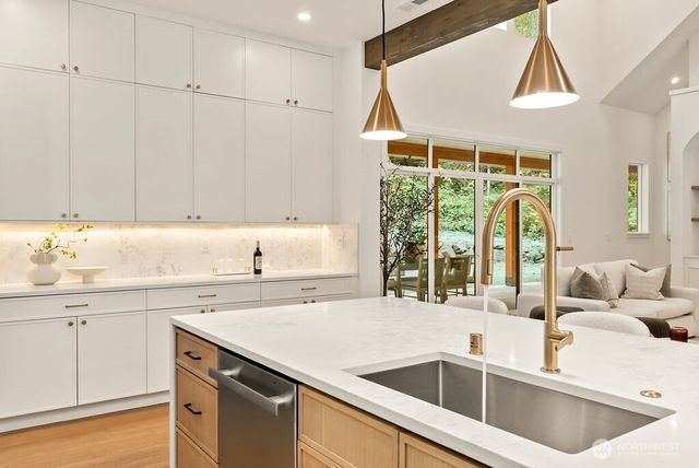 40440 306th Avenue SE, Enumclaw, WA 98022