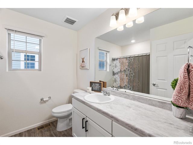 3582 Streamwood Drive, Johnstown, CO 80534