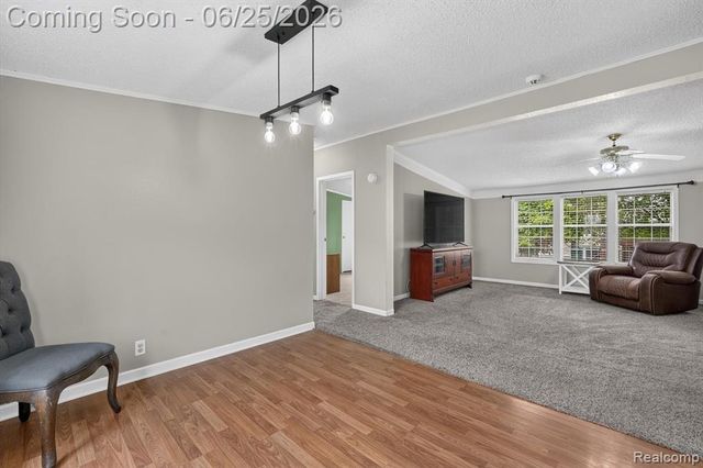 11595 Clearwater Drive, Fenton, MI 48430