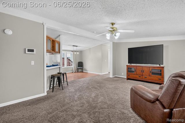 11595 Clearwater Drive, Fenton, MI 48430