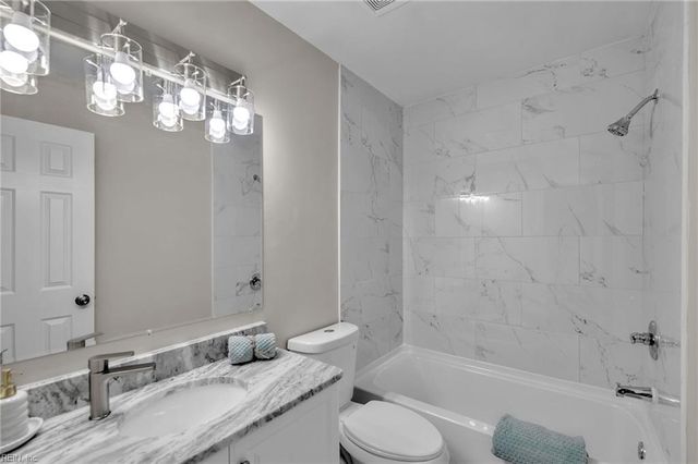 3721 Northwood CT, Virginia Beach, VA 23452