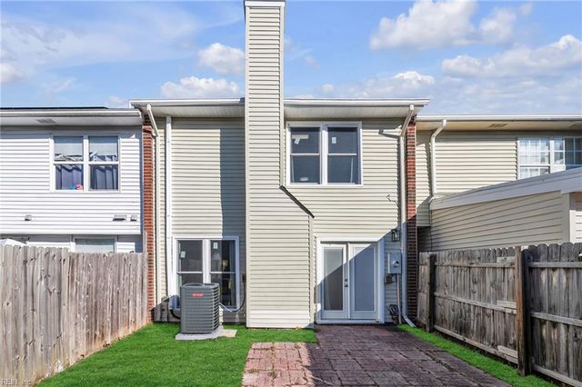 3721 Northwood CT, Virginia Beach, VA 23452