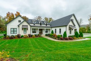 9835 Cross Gate Road, Chattanooga, TN 37421