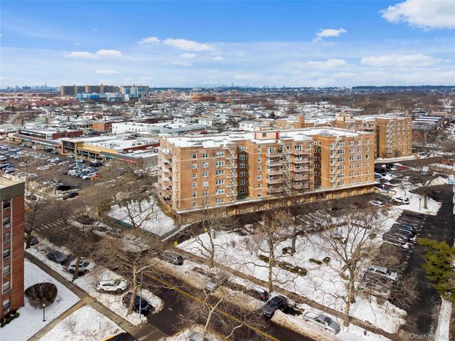 151-35 84th Street 2H, Howard Beach, NY 11414