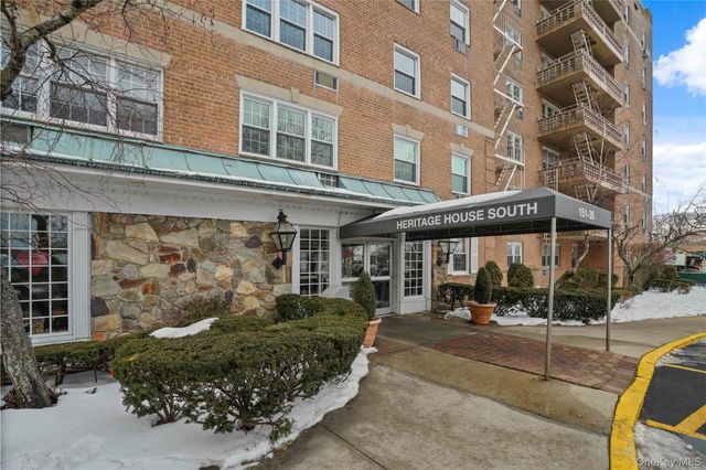 151-35 84th Street 2H, Howard Beach, NY 11414