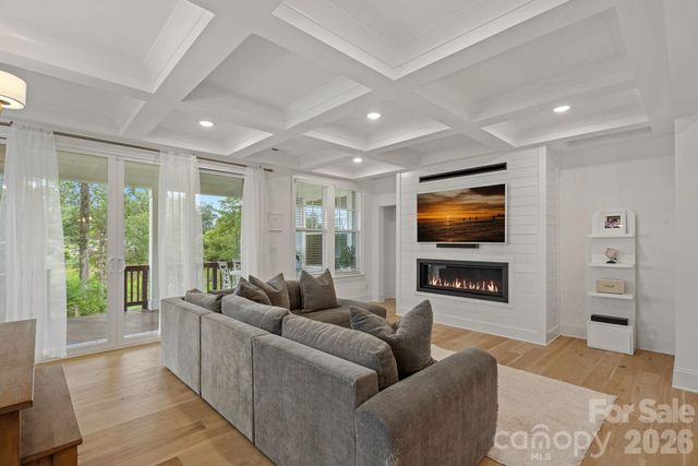 165 Little Indian Loop, Mooresville, NC 28117