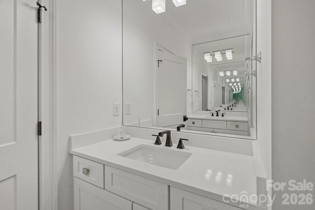 165 Little Indian Loop, Mooresville, NC 28117