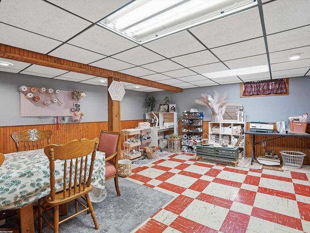 26301 San Rosa Drive, St Clair Shores, MI 48081