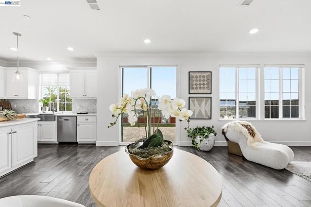 4726 S Spago Drive, Dublin, CA 94568