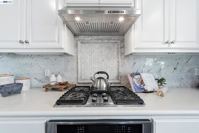 4726 S Spago Drive, Dublin, CA 94568