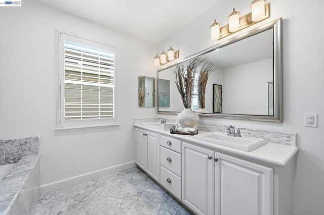 4726 S Spago Drive, Dublin, CA 94568