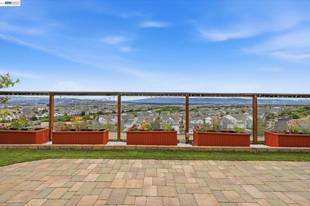 4726 S Spago Drive, Dublin, CA 94568