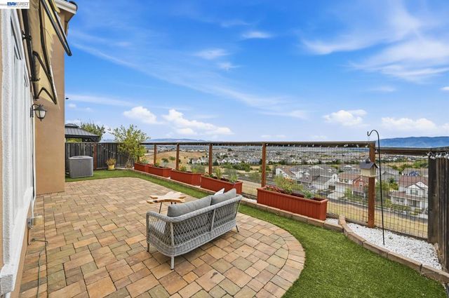 4726 S Spago Drive, Dublin, CA 94568