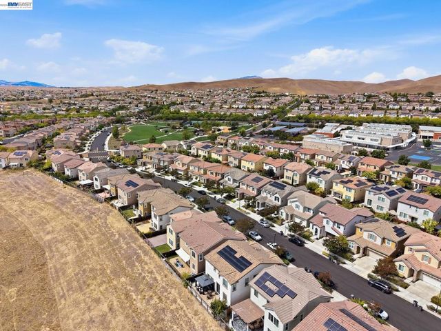 4726 S Spago Drive, Dublin, CA 94568