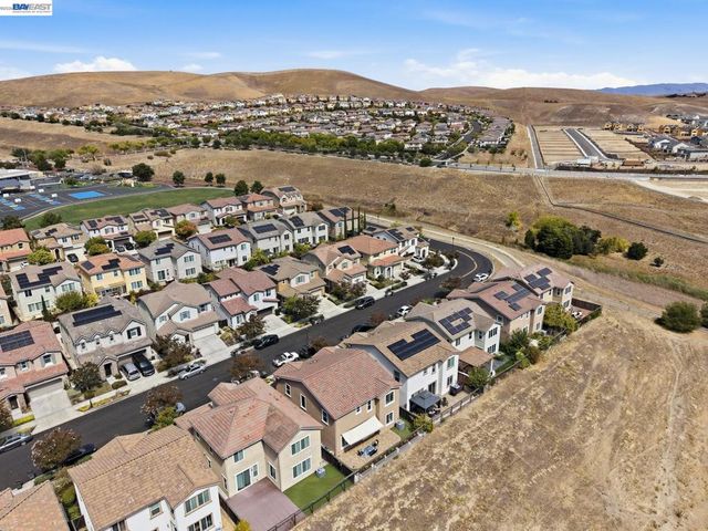 4726 S Spago Drive, Dublin, CA 94568