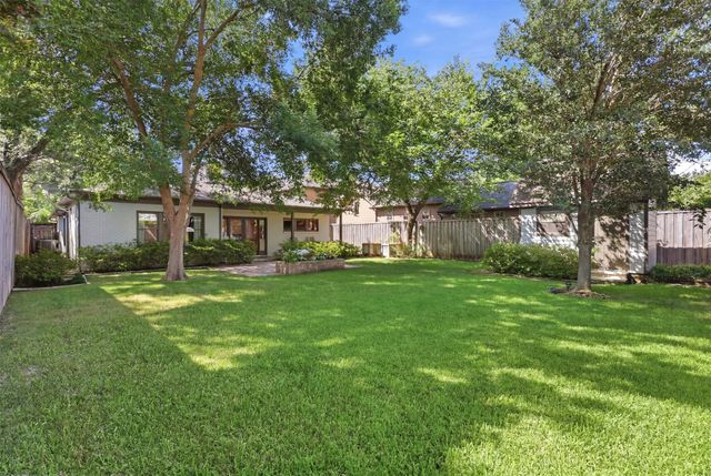 4329 Taos Road, Dallas, TX 75209