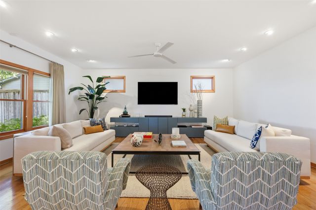 4329 Taos Road, Dallas, TX 75209