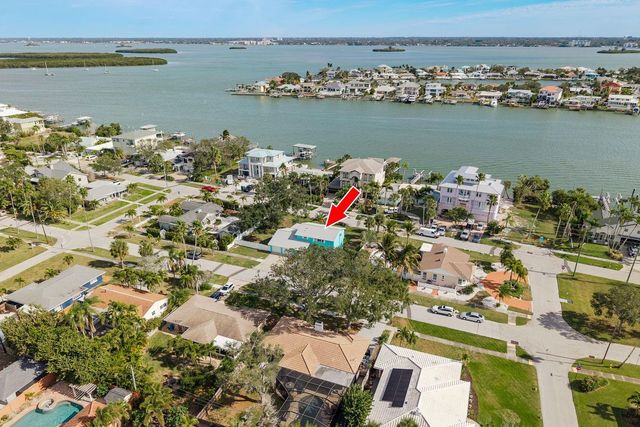 829 NARCISSUS AVENUE, Clearwater Beach, FL 33767
