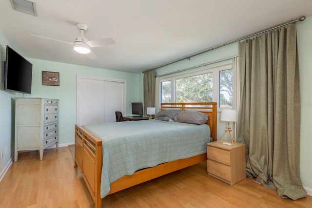 829 NARCISSUS AVENUE, Clearwater Beach, FL 33767